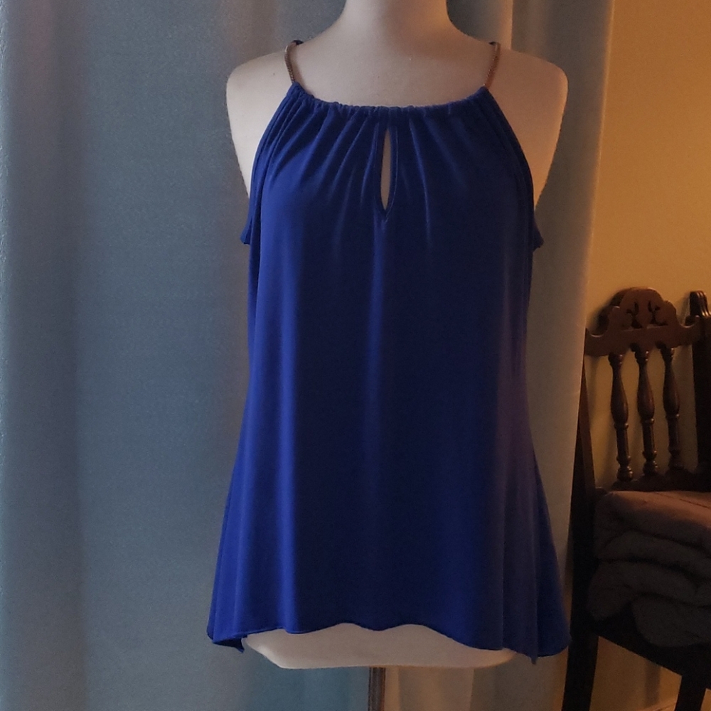 Sleeveless top